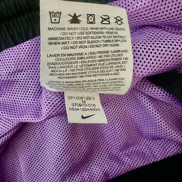 Nike Capris Sport Pants - Picture 7 of 8